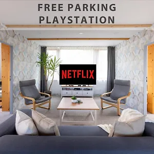 Plzenska 465 Free Parking & Ps3 Prague