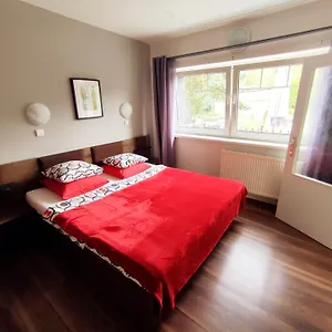 Апартаменты Cozy Gardens In, Прага