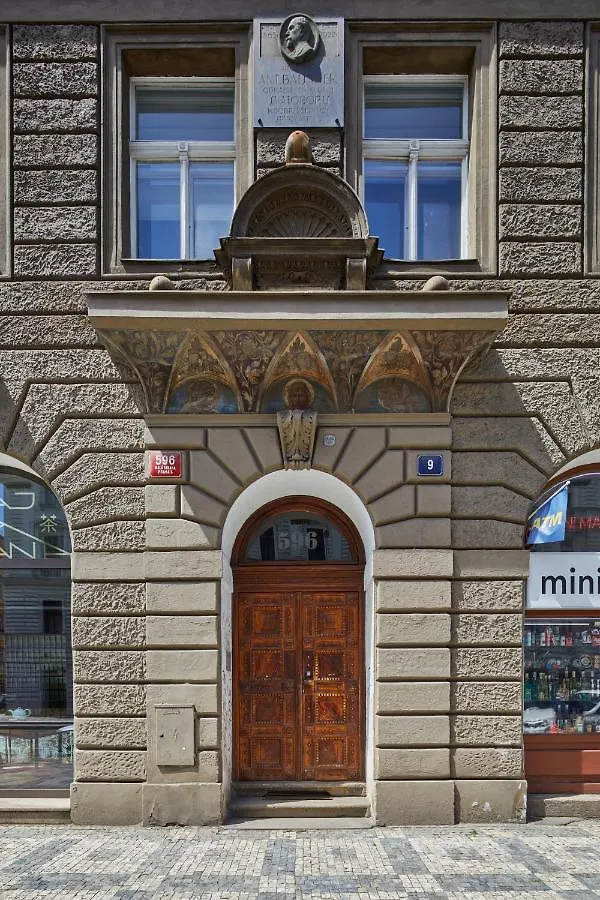 Prague Days Apartment